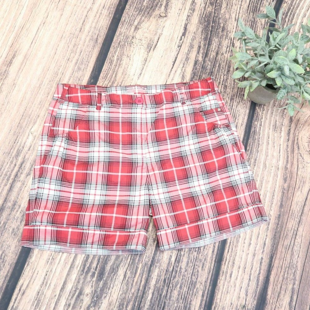 Nike Golf Girls Shorts Size XL Dri Fit Stay Cool Plaid Multicolor  Deep Pink